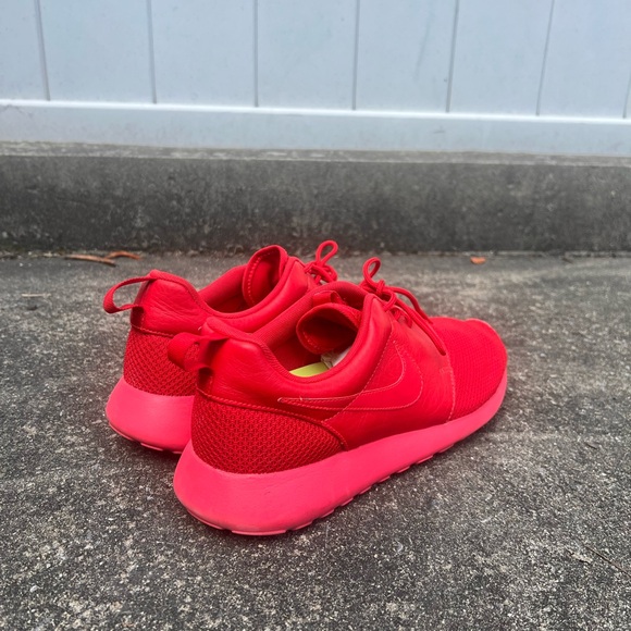 Nike Roshe Run / Flyknit - Picture 4 of 5